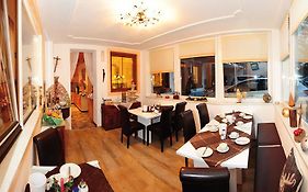 Pension Grafleiten  3*