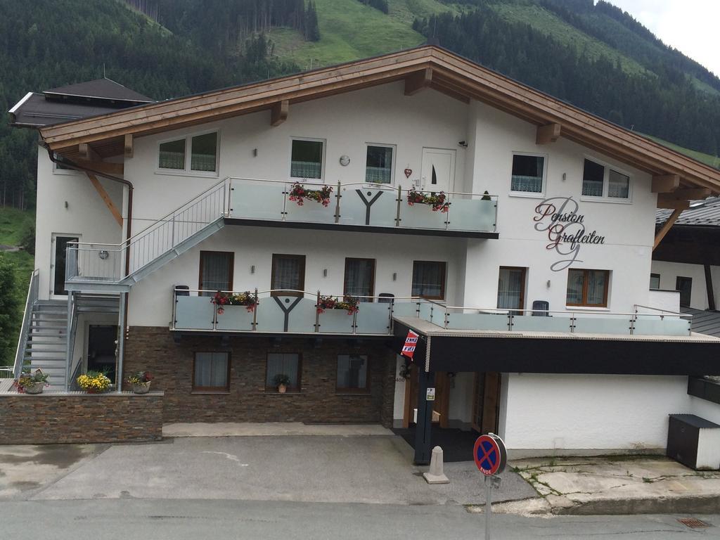 Pension Grafleiten Saalbach Exterior foto