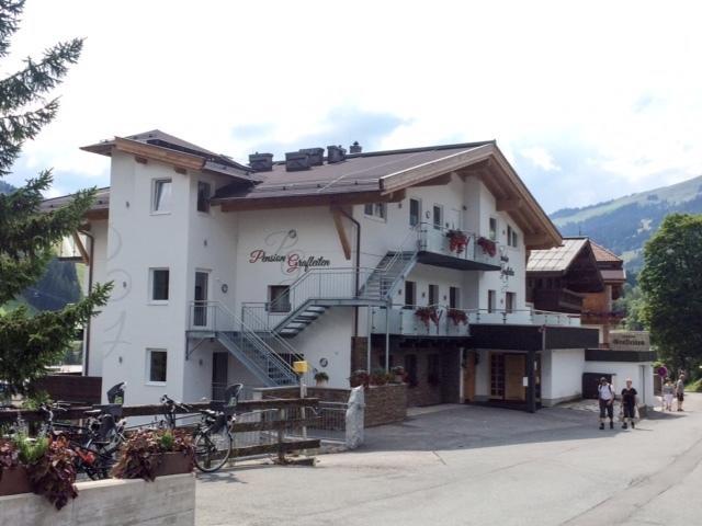 Pension Grafleiten Saalbach Exterior foto